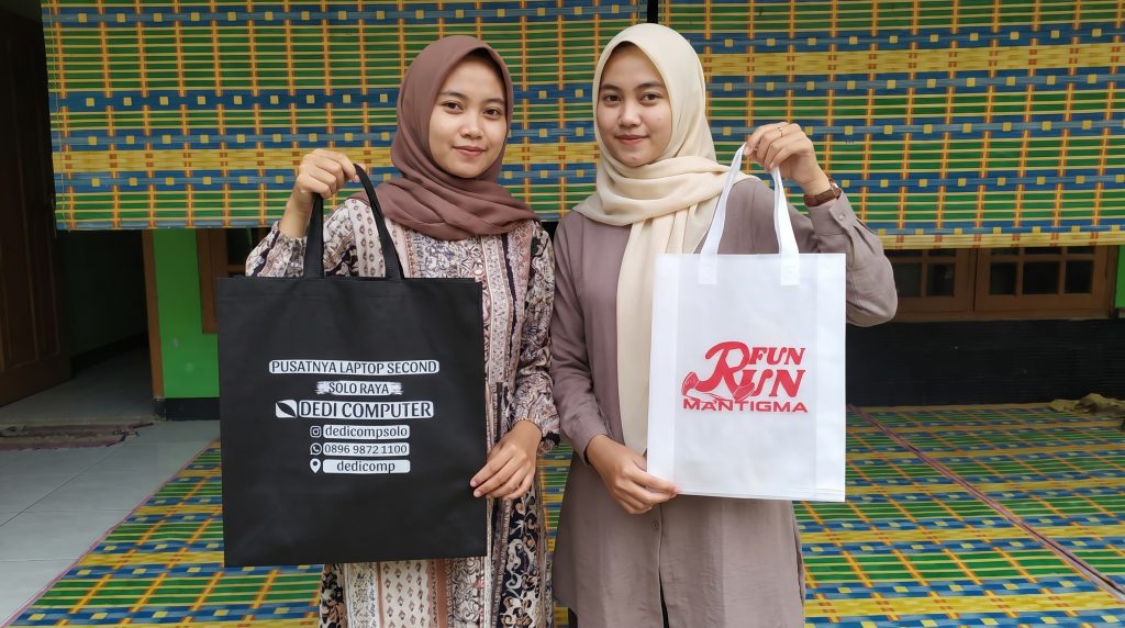 Produsen Tas Spunbond Murah Solo, Fara Putri Bag Store, 0857-9282-9246